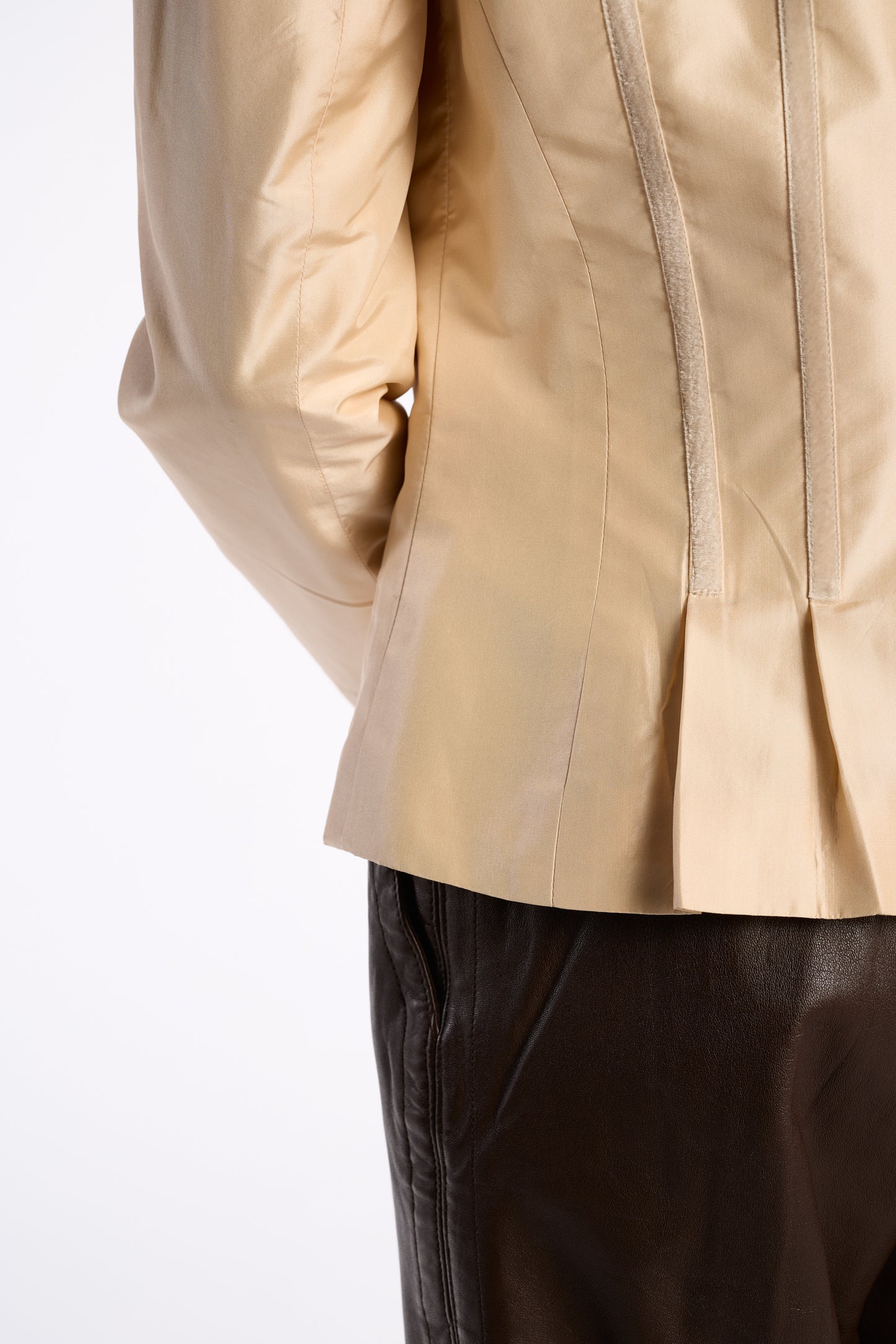 Bill Blass 2000s Cream Silk Taffeta Jacket