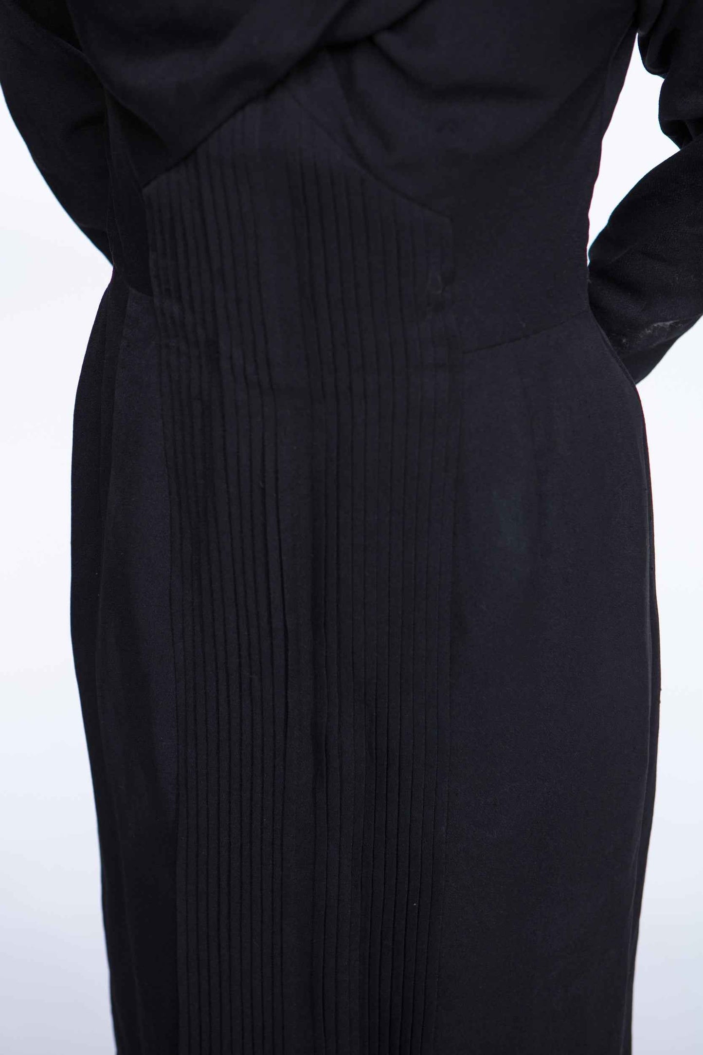 Crepe 1940s asymmetric dress