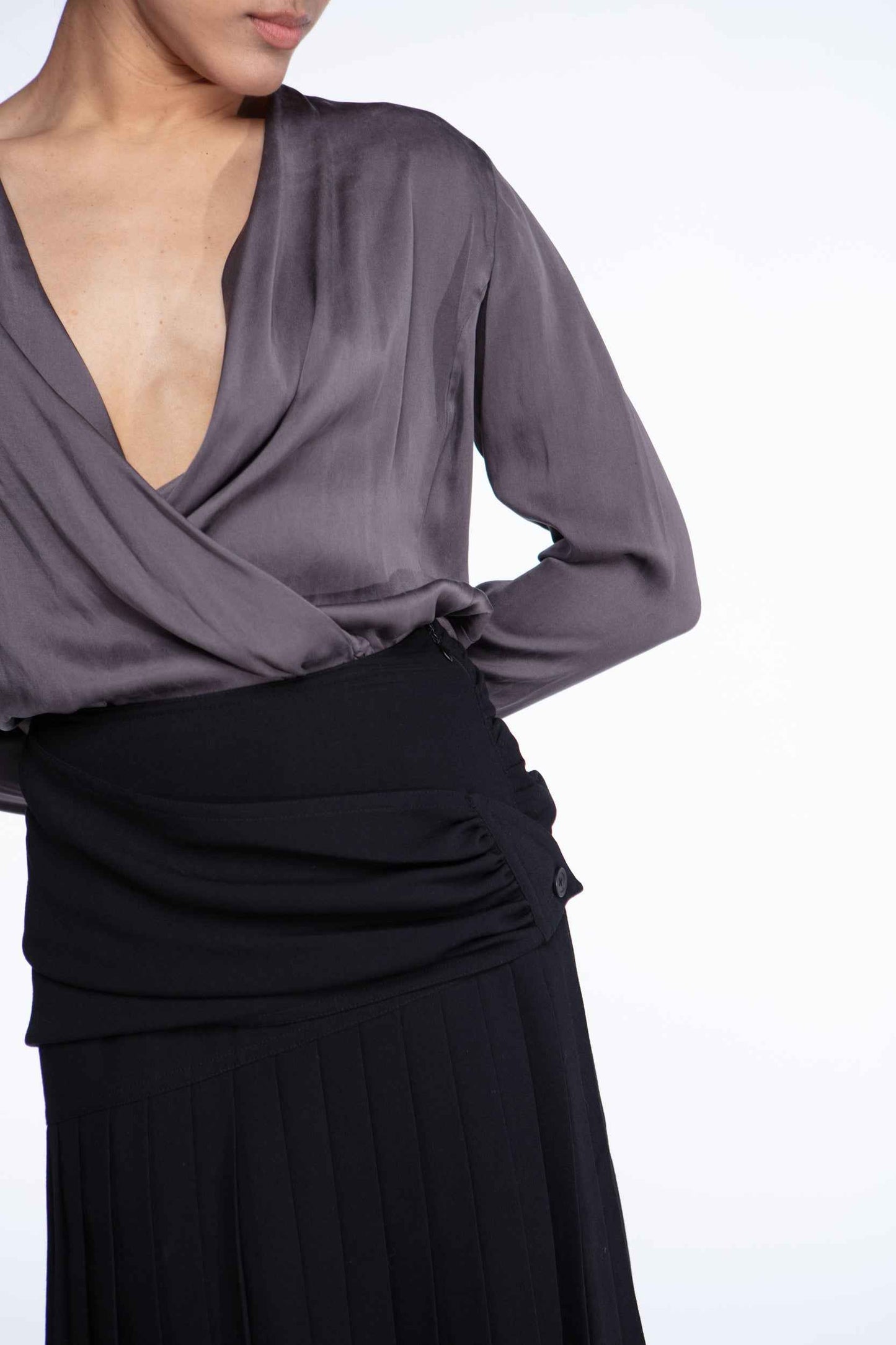 Escada black wool pleated skirt