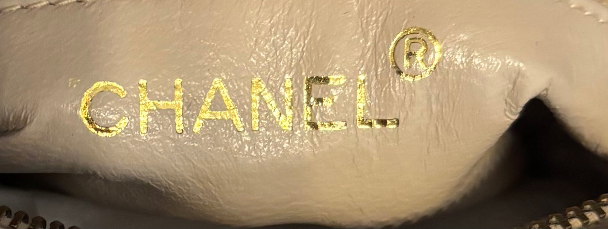 Chanel 1989-1991 Cream Bijoux Chain Camera Bag