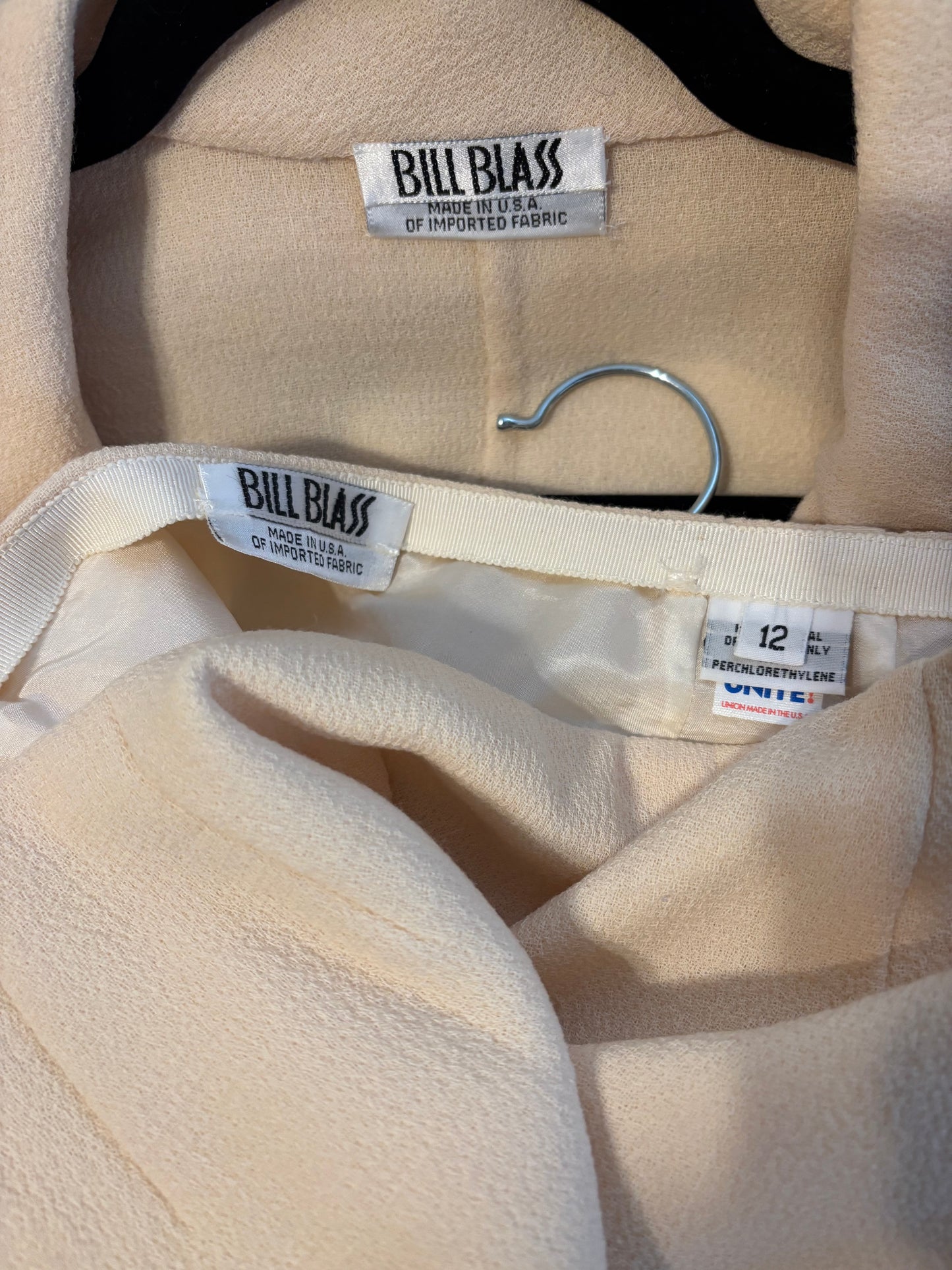 Bill Blass Spring/Summer 2000 Cream Raffia and Yarn Trimmed Skirt Suit