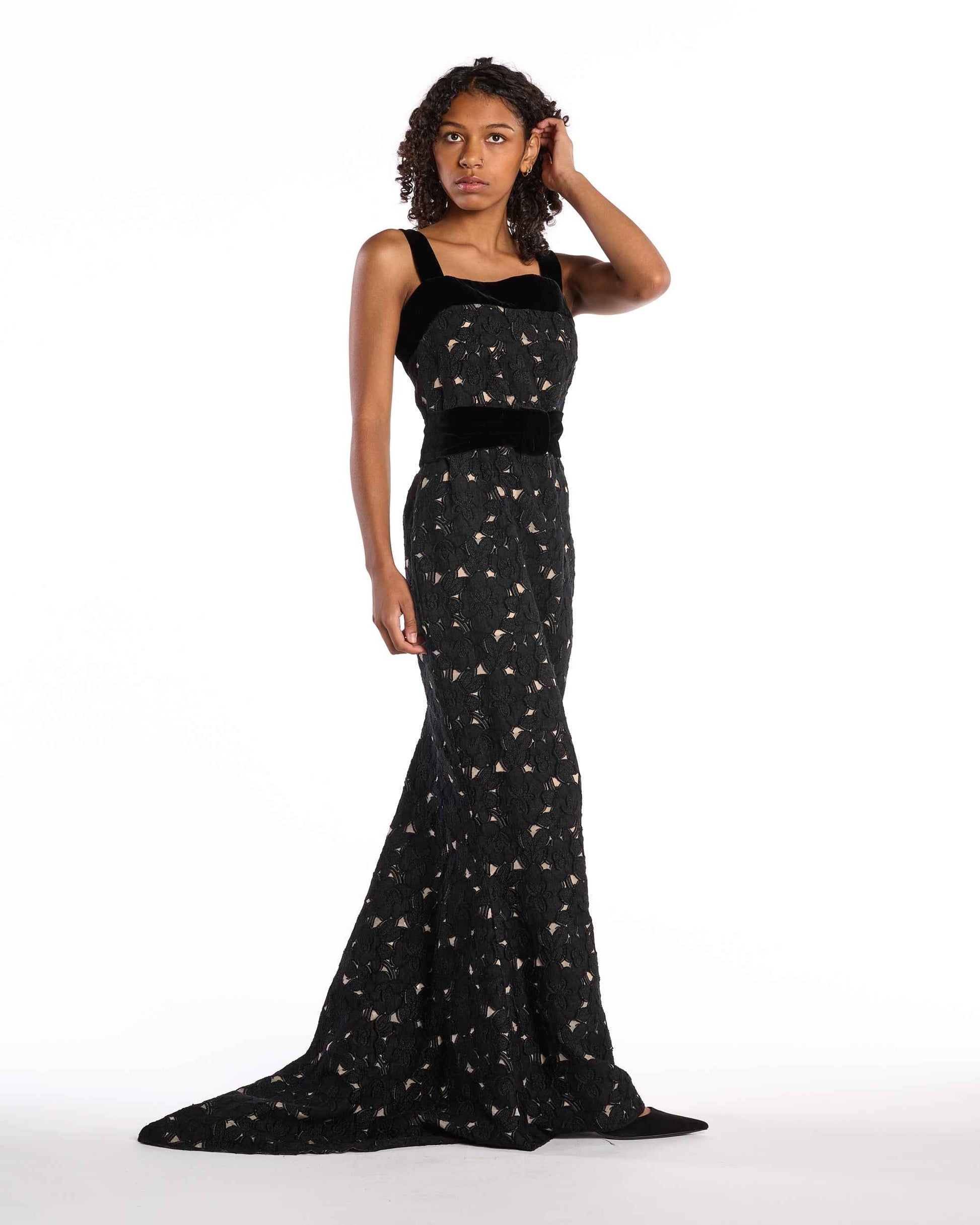Lanvin Fall/Winter 2015 lace gown