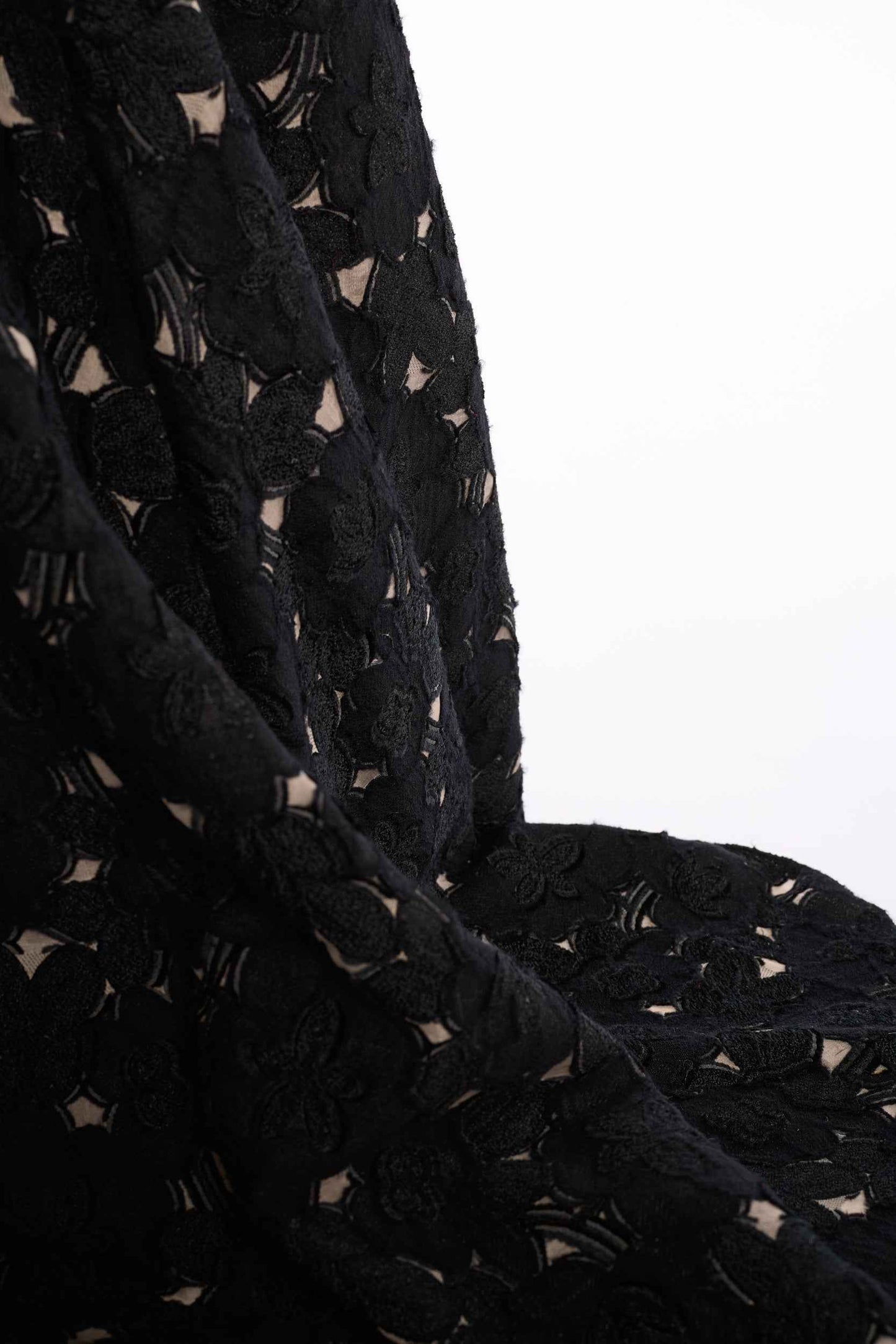 Lanvin Fall/Winter 2015 lace gown