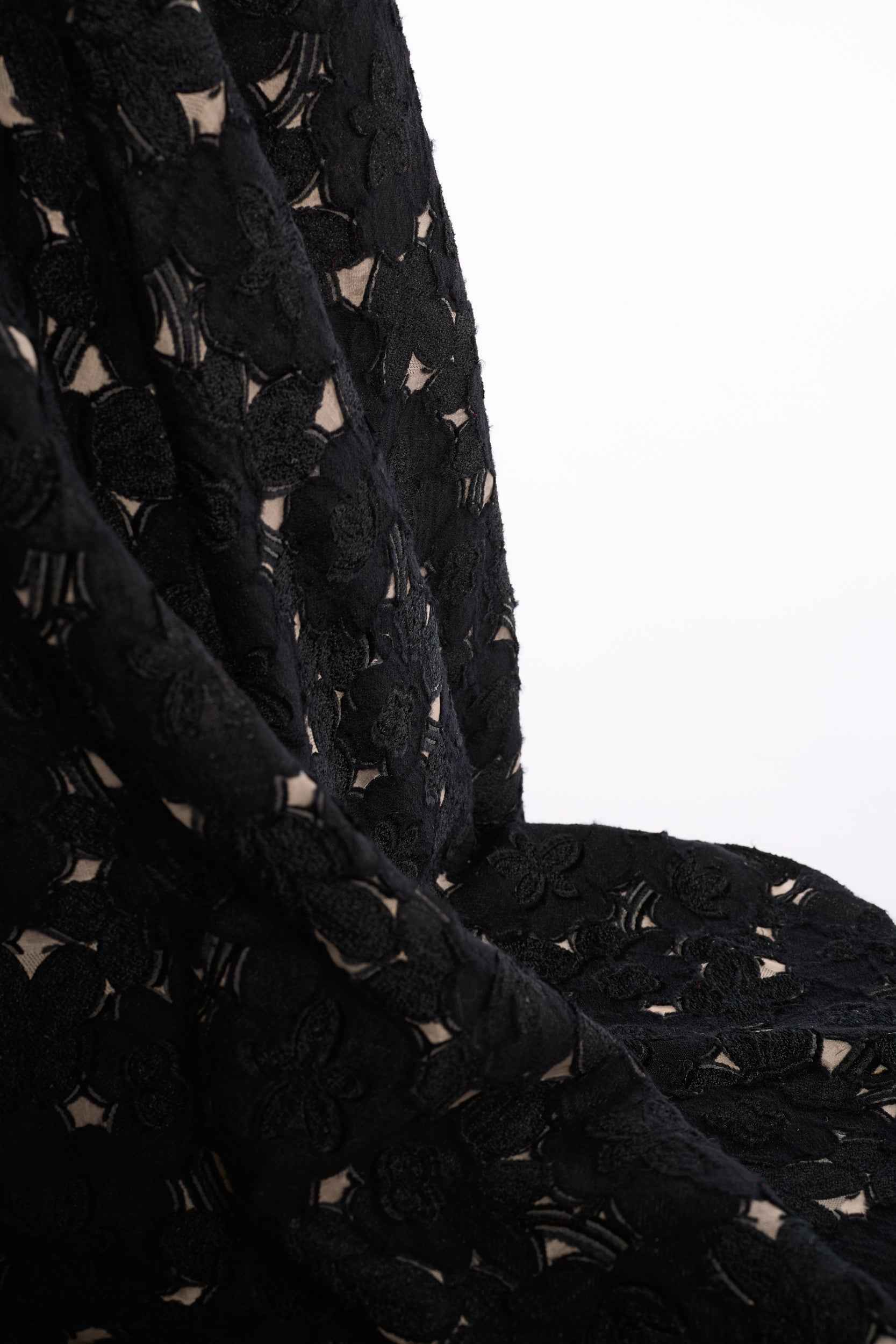Lanvin Fall/Winter 2015 lace gown