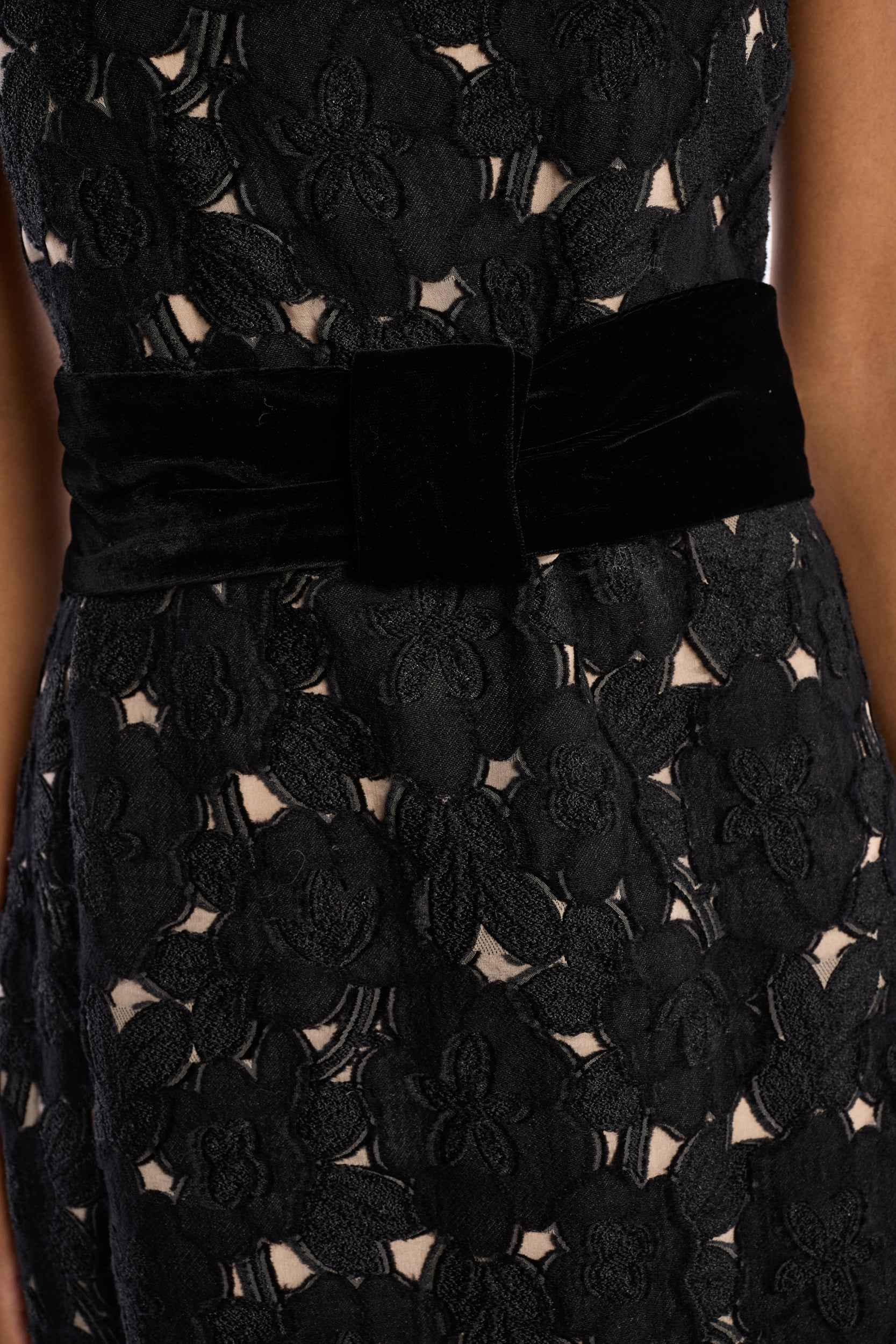 Lanvin Fall/Winter 2015 lace gown