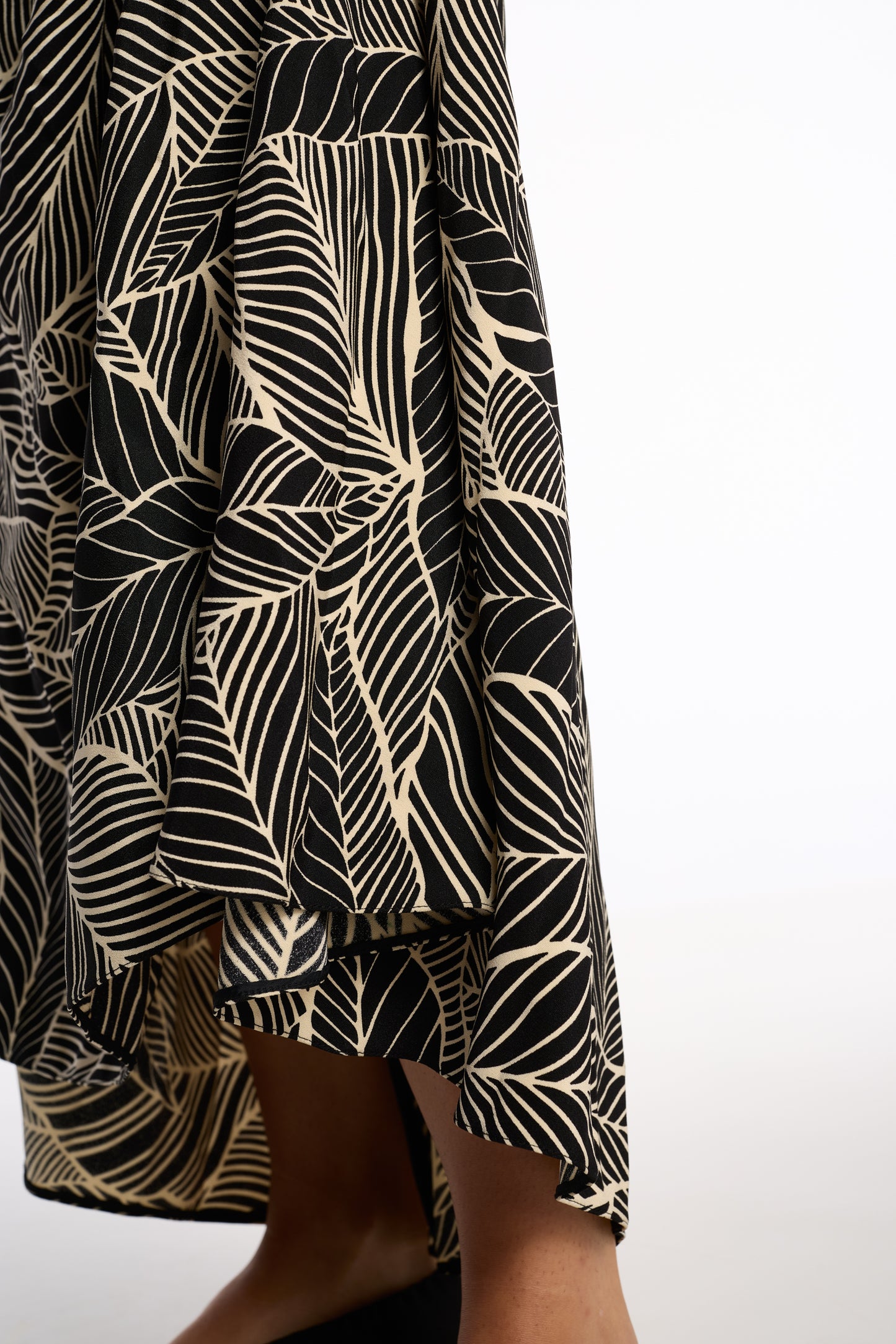 Geoffrey Beene 1990s Printed Pieced Gown