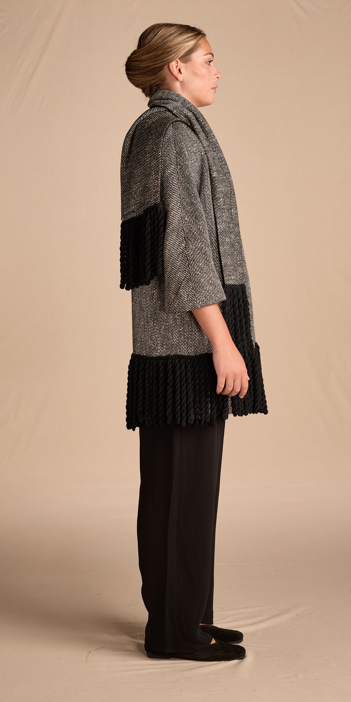 Morton Bregman 1960s Gray Fringed Wool Blend Coat With Matching Scarf