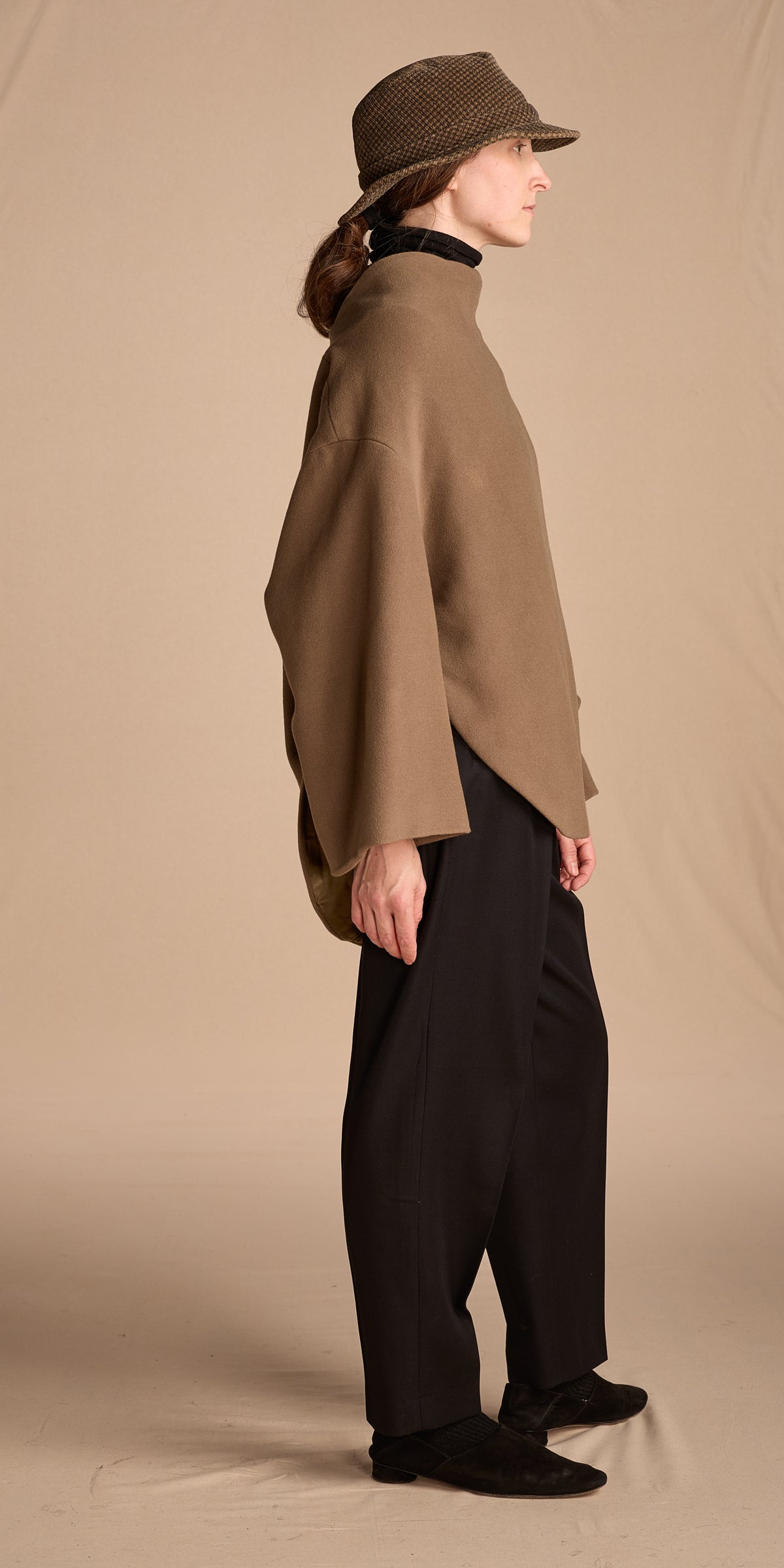 Giorgio Armani 1990s Brown Cotton Corduroy Hat