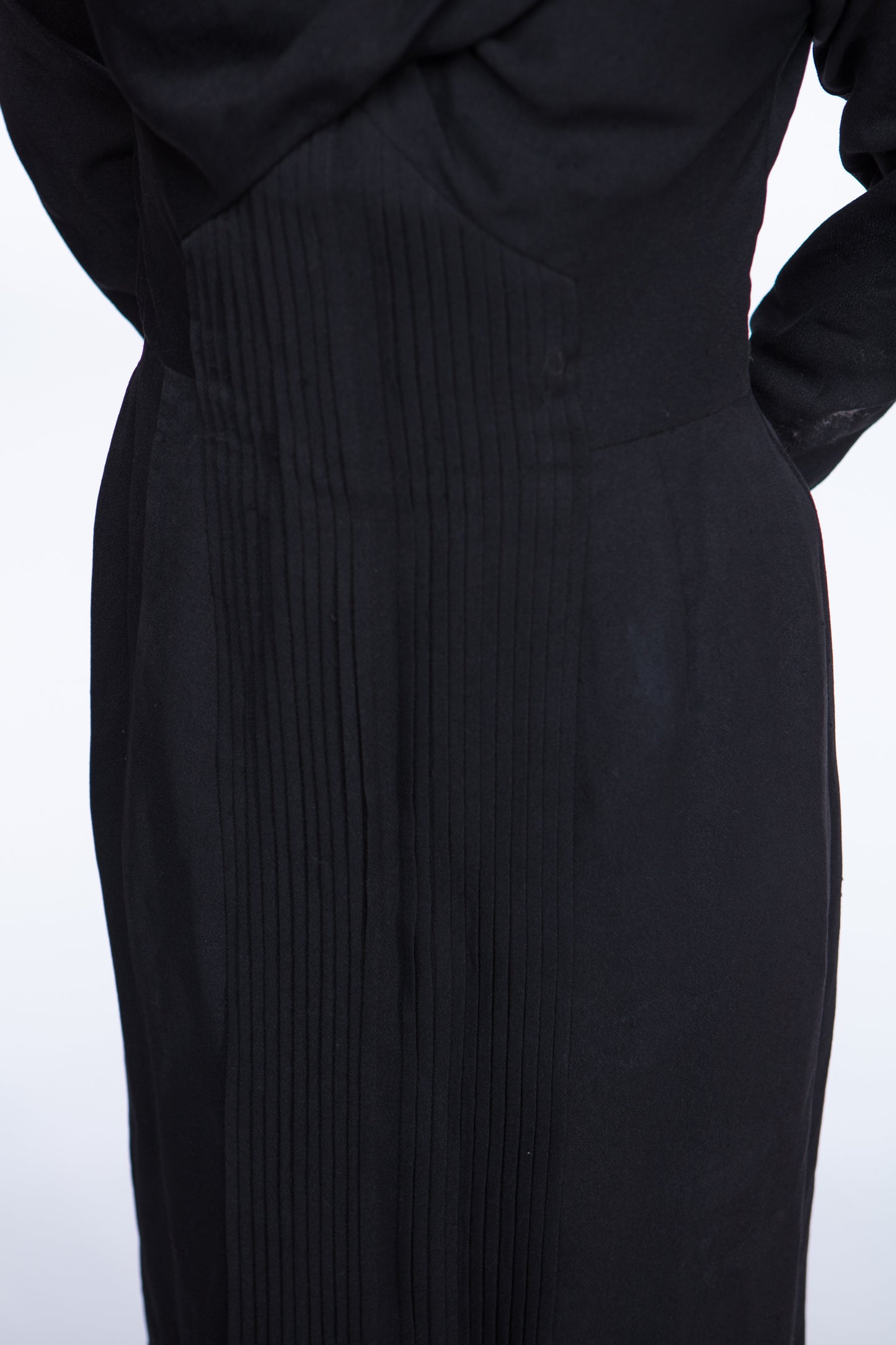 Crepe 1940s asymmetric dress