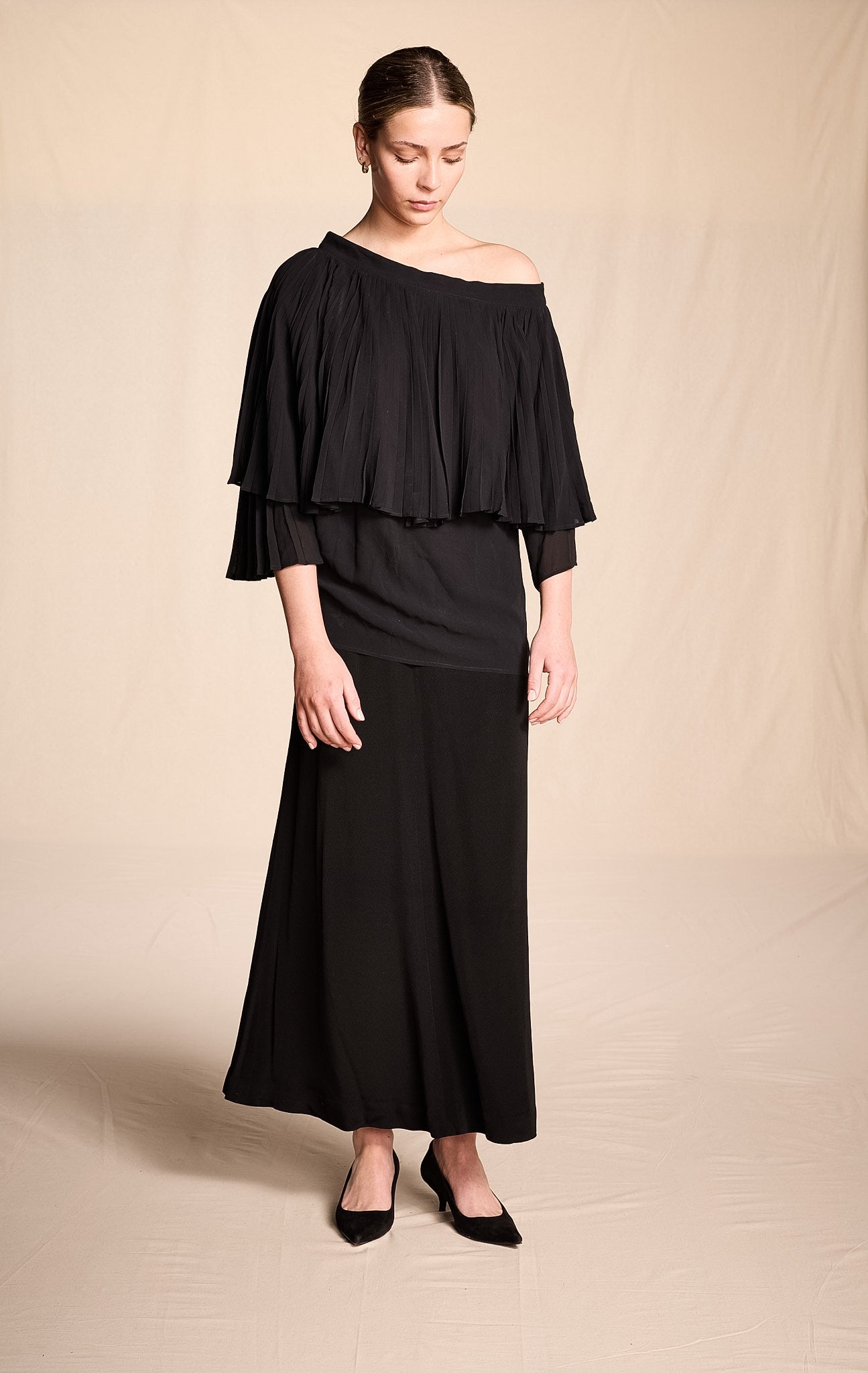 Gianfranco Ferre 1980s-1990s Black Silk Asymmetric Pleated Top