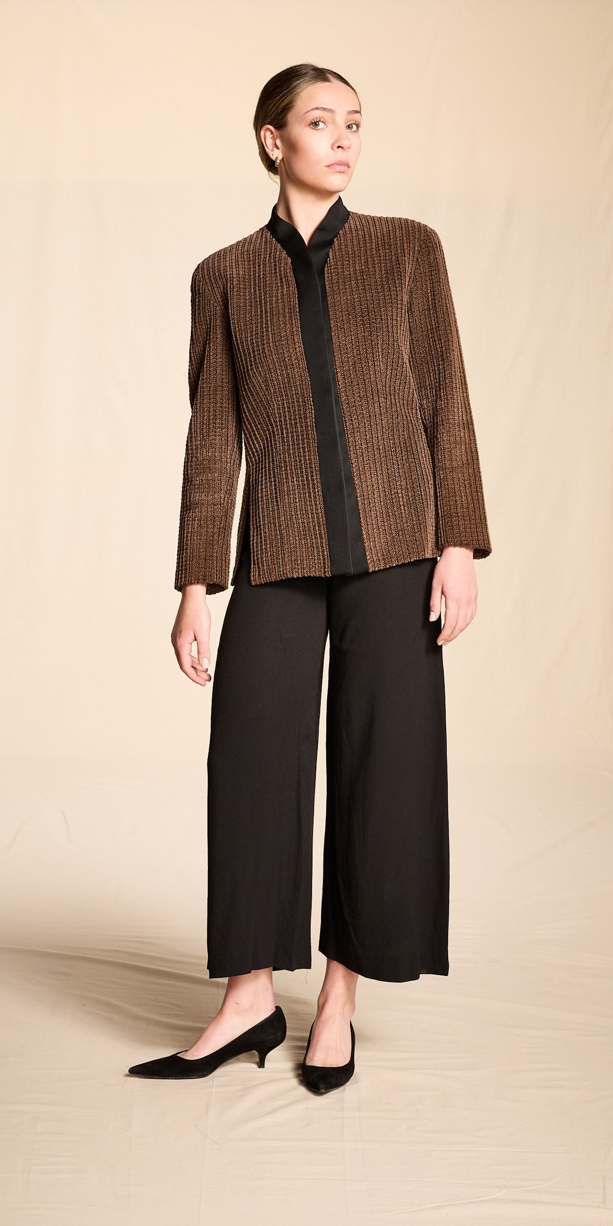 Giorgio Armani Fall/Winter 1981 Brown Corded Cotton Velvet Shawl Collar Jacket