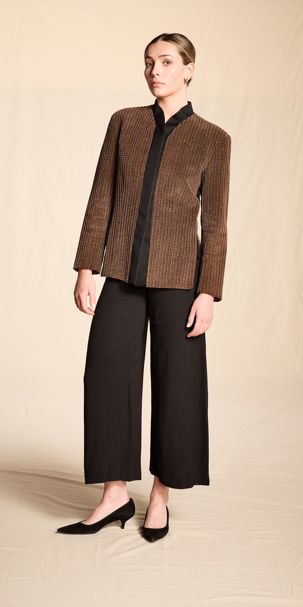 Giorgio Armani Fall/Winter 1981 Brown Corded Cotton Velvet Shawl Collar Jacket