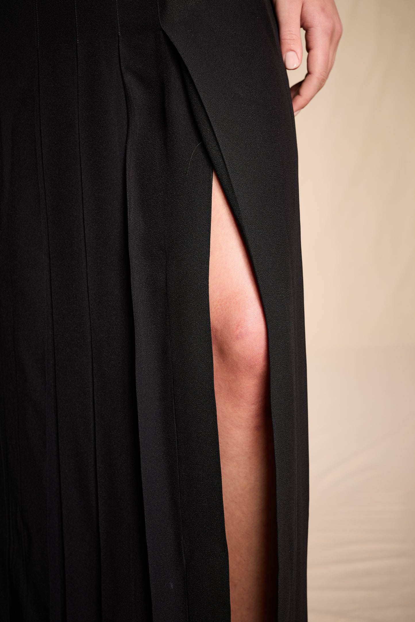 Chanel 1980s-1990s Black Acetate-Rayon Pleated Skirt