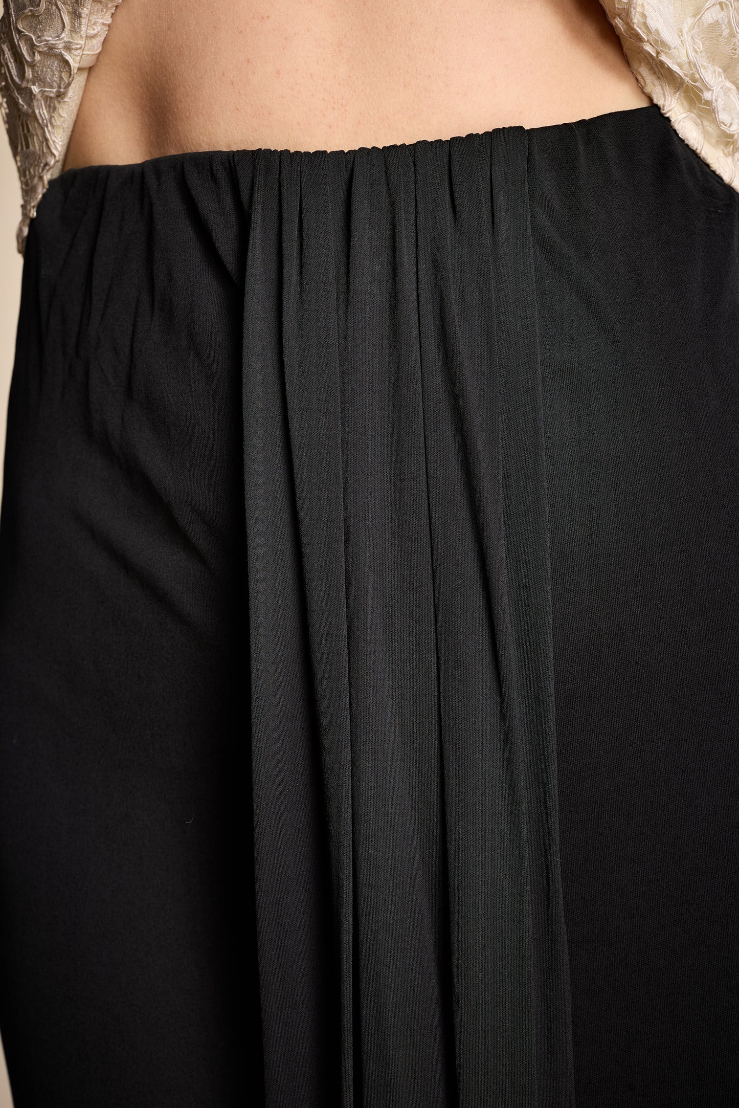 Holly Harp 1970s-1980s Black Rayon Full Skirt