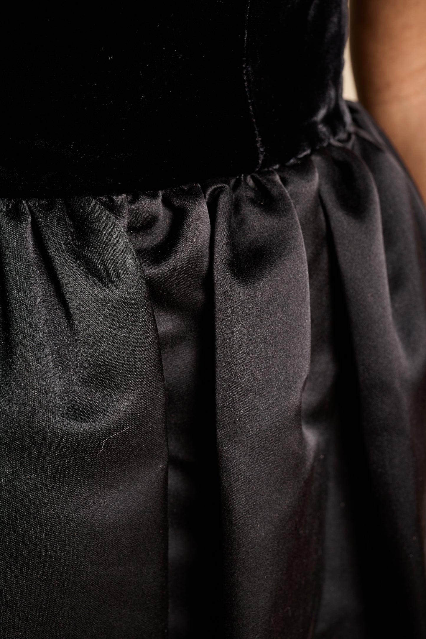 Bill Blass 1980s Velvet and Silk Satin Strapless Gown