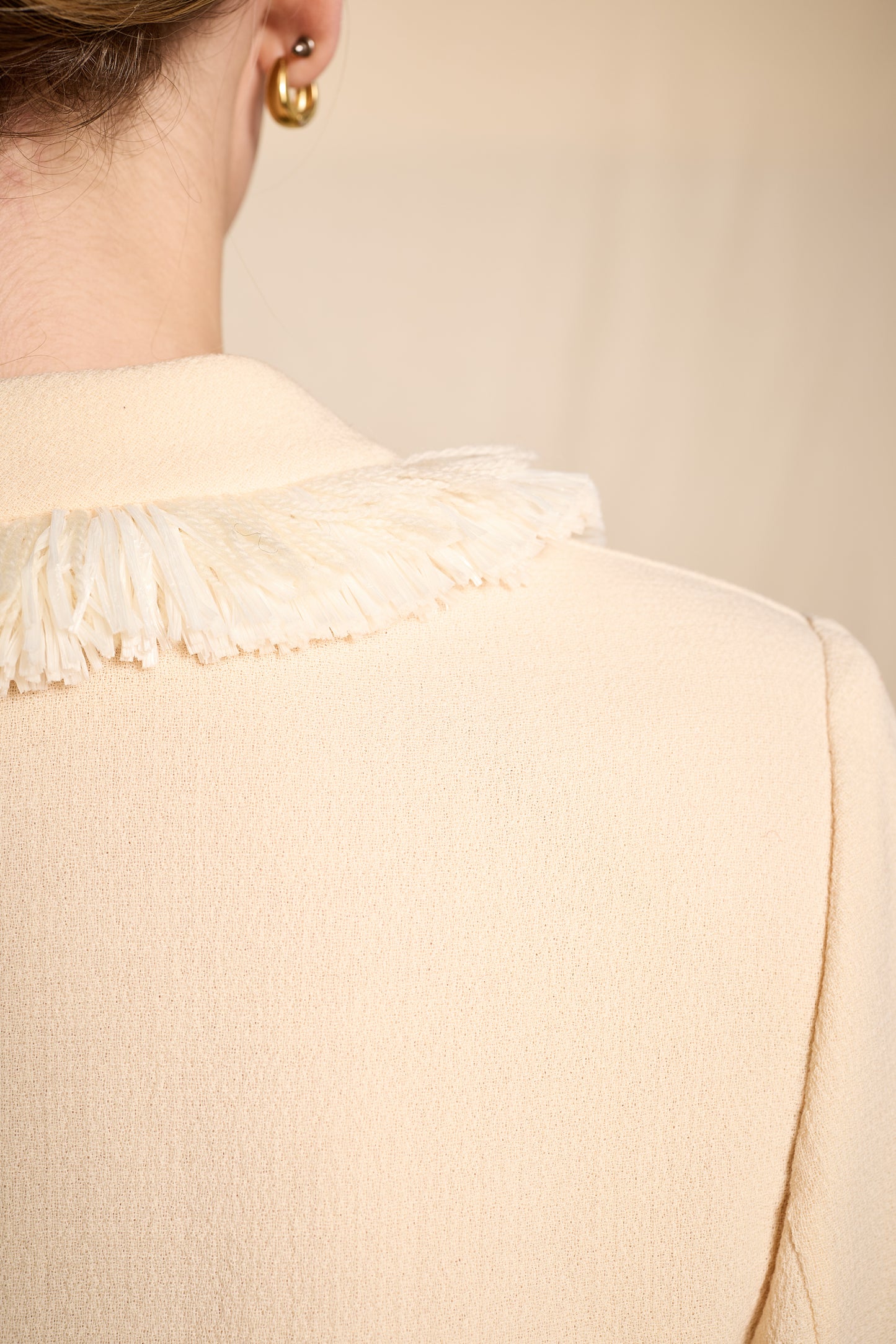 Bill Blass Spring/Summer 2000 Cream Raffia and Yarn Trimmed Skirt Suit