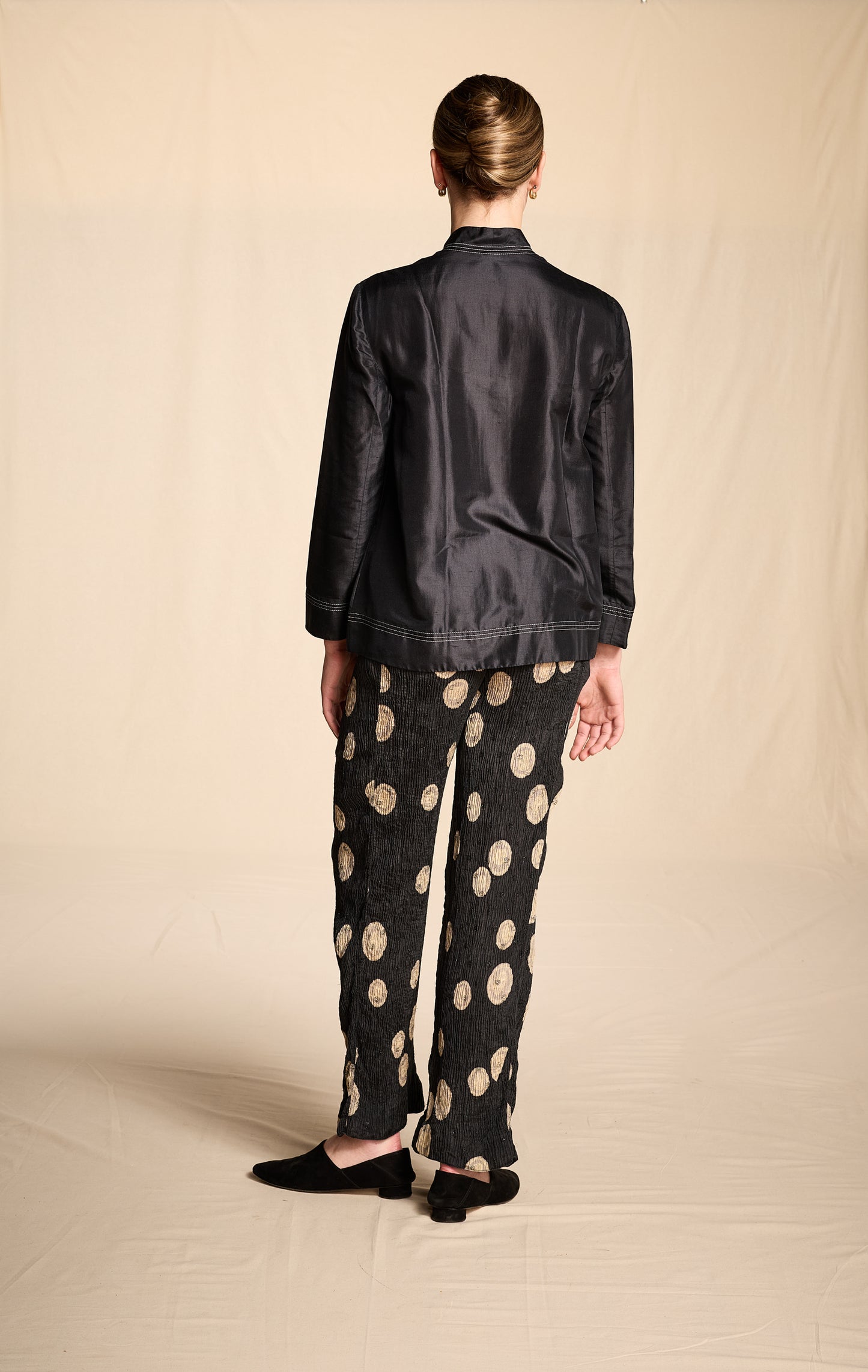 Geoffrey Beene Spring/Summer 1983 Navy Silk Plissé Pants