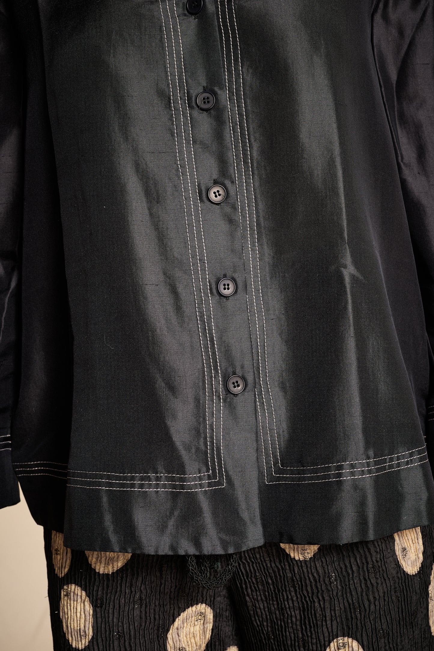 Giorgio Armani 1990s Navy Silk Shantung Blouse With Contrast Stitching