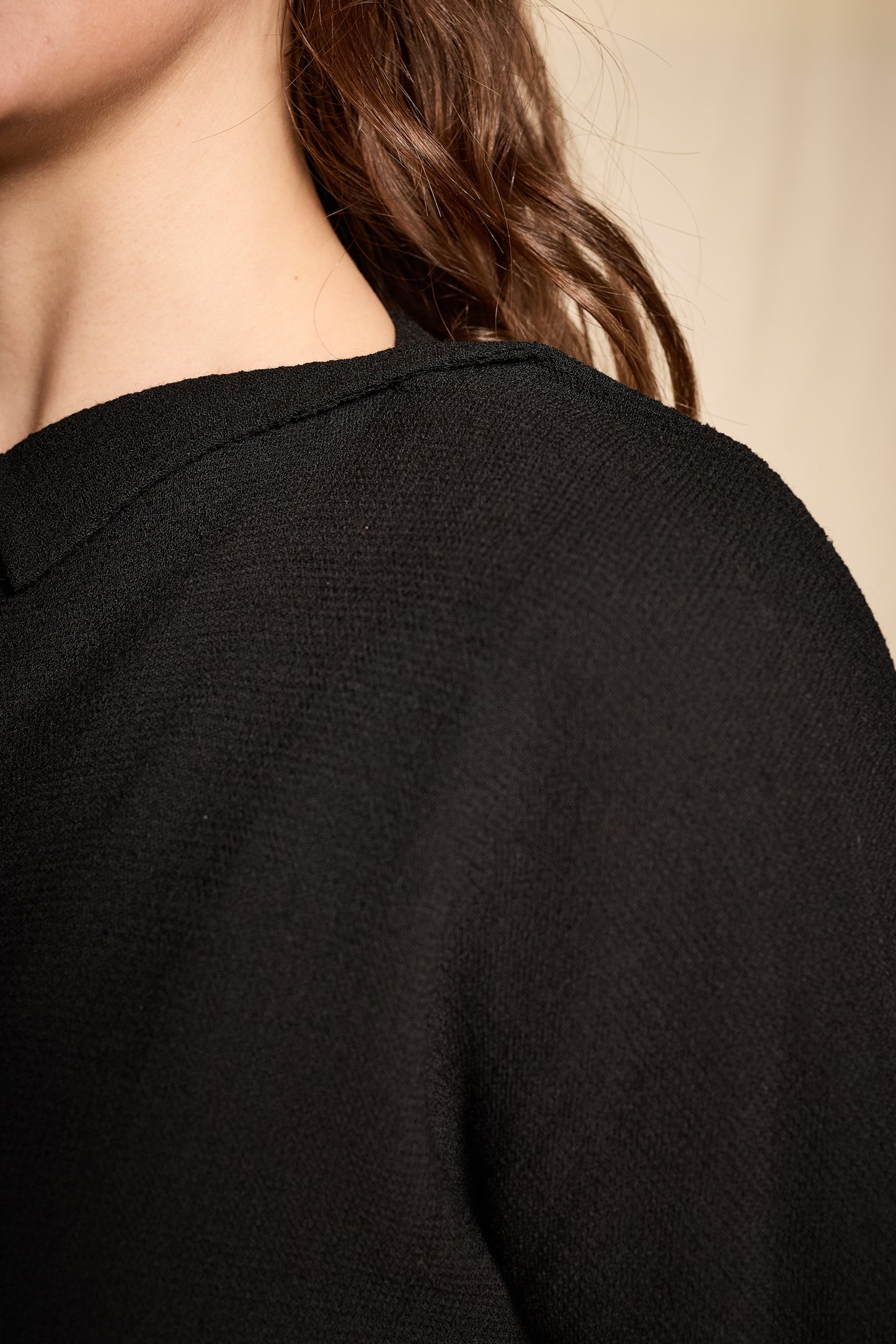 Geoffrey Beene Fall/Winter 1998 Crepe Fitted Evening Jacket