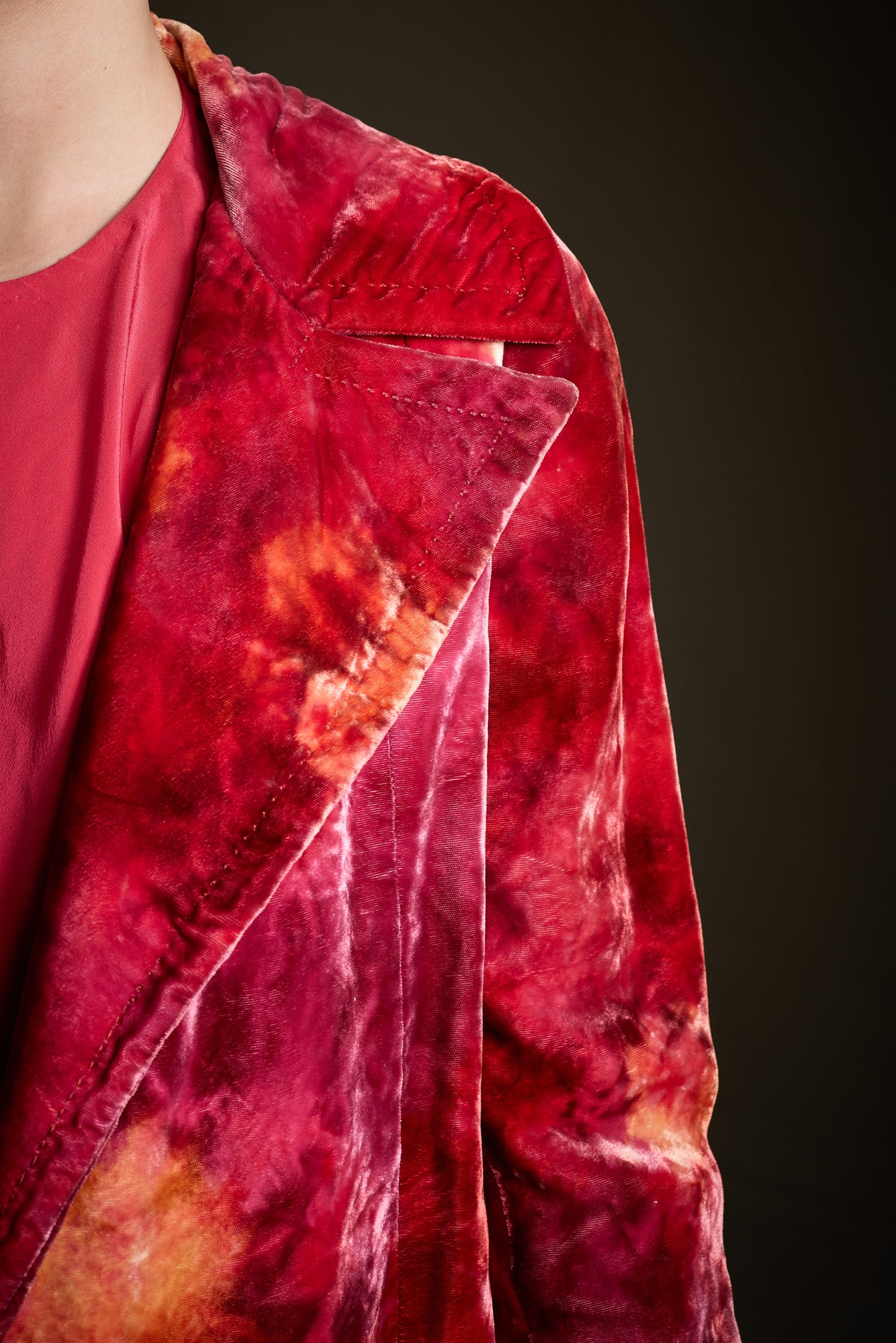 Halston 1960s-1970s Crimson and Burgundy Tie-Dye Velvet Evening Jacket