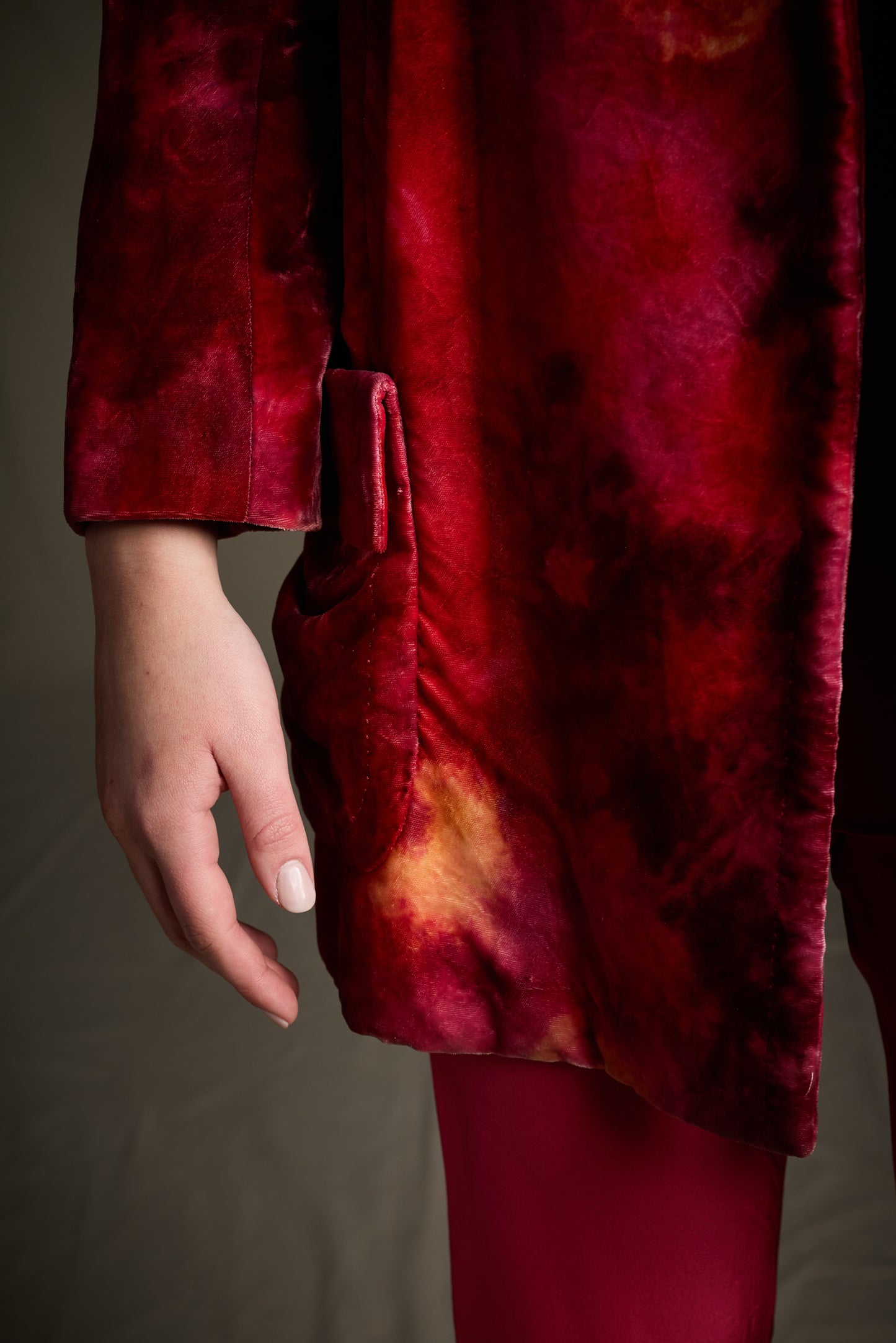 Halston 1960s-1970s Crimson and Burgundy Tie-Dye Velvet Evening Jacket