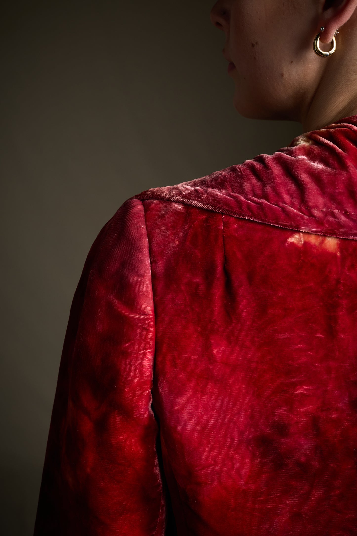Halston 1960s-1970s Crimson and Burgundy Tie-Dye Velvet Evening Jacket
